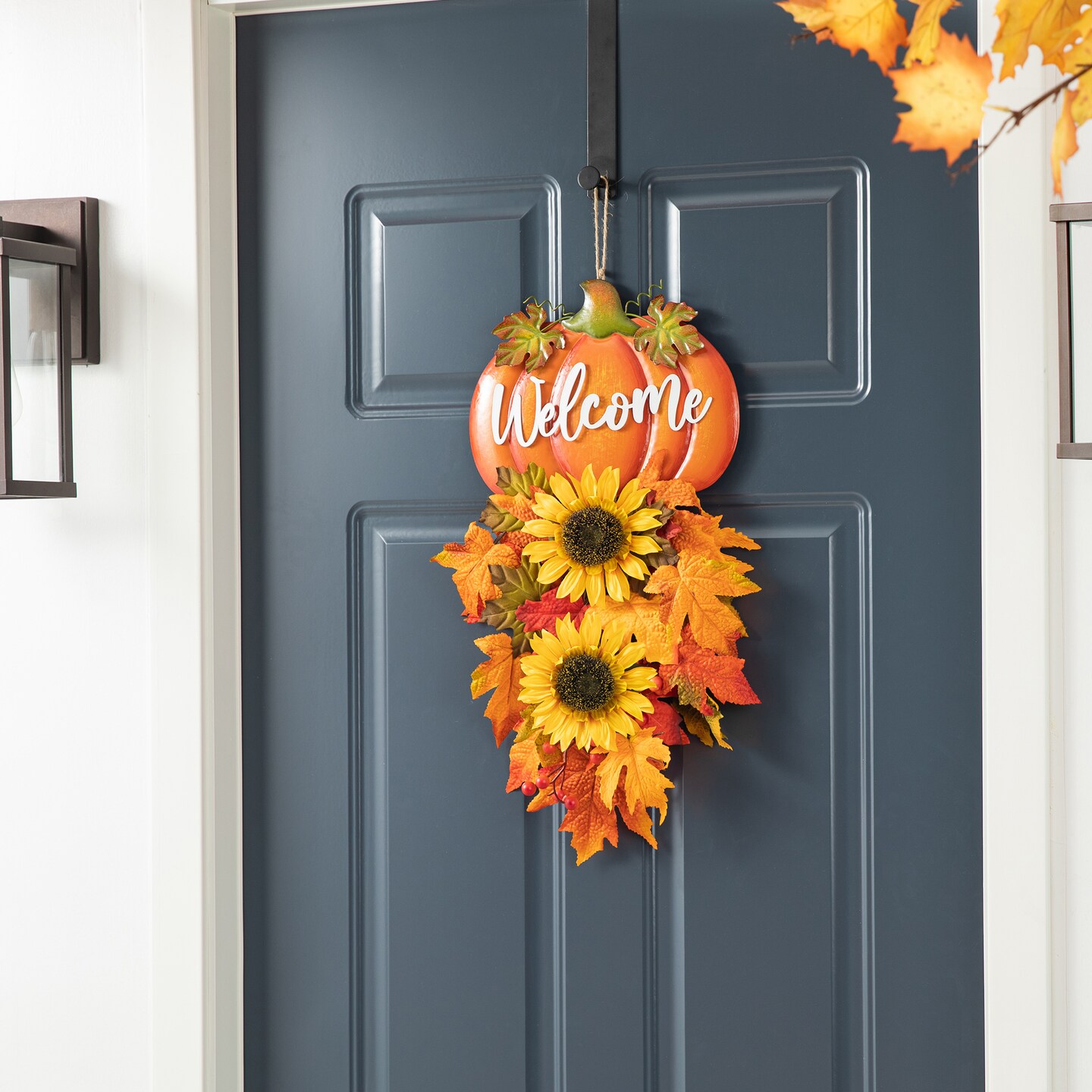 22.5&#x22;H Fall Metal Pumpkin &#x26; Sunflower Swag Wall Decor
