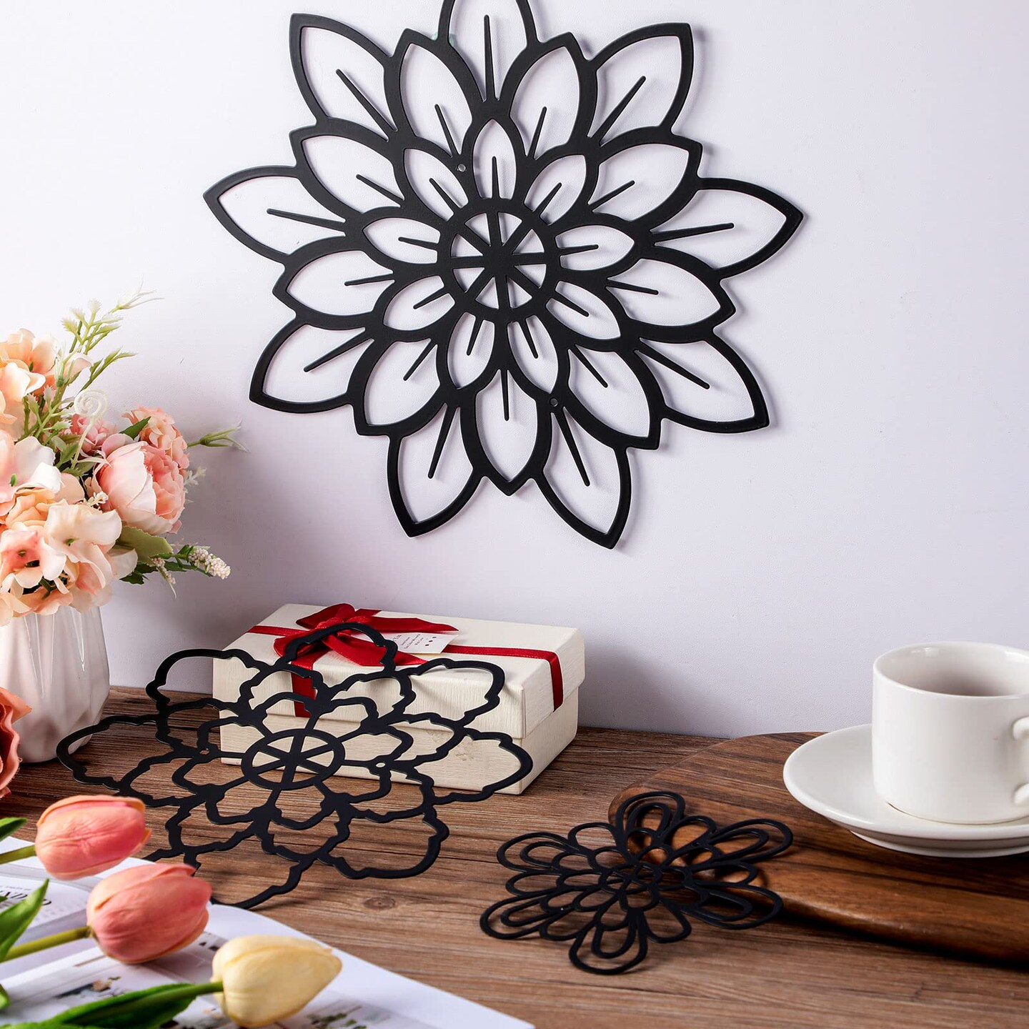 Moxweyeni 3 Pieces Metal Flowers Wall Decoration, Metal Rustic Wall Art Decoration Farmhouse Wall Decorations Multiple Floral Hanging Decoration for Bathroom Home Office(Black, Modern Style)