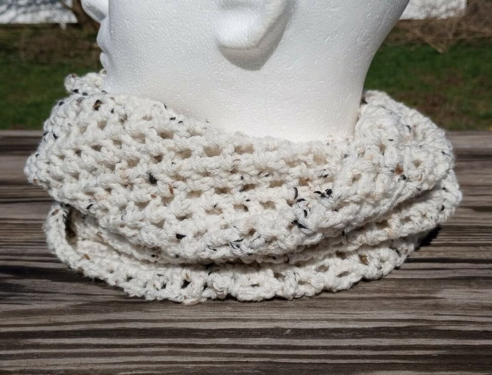 Women's Hipster Infinity Scarf Cowl Ivory Tweed Hiking Woodsy