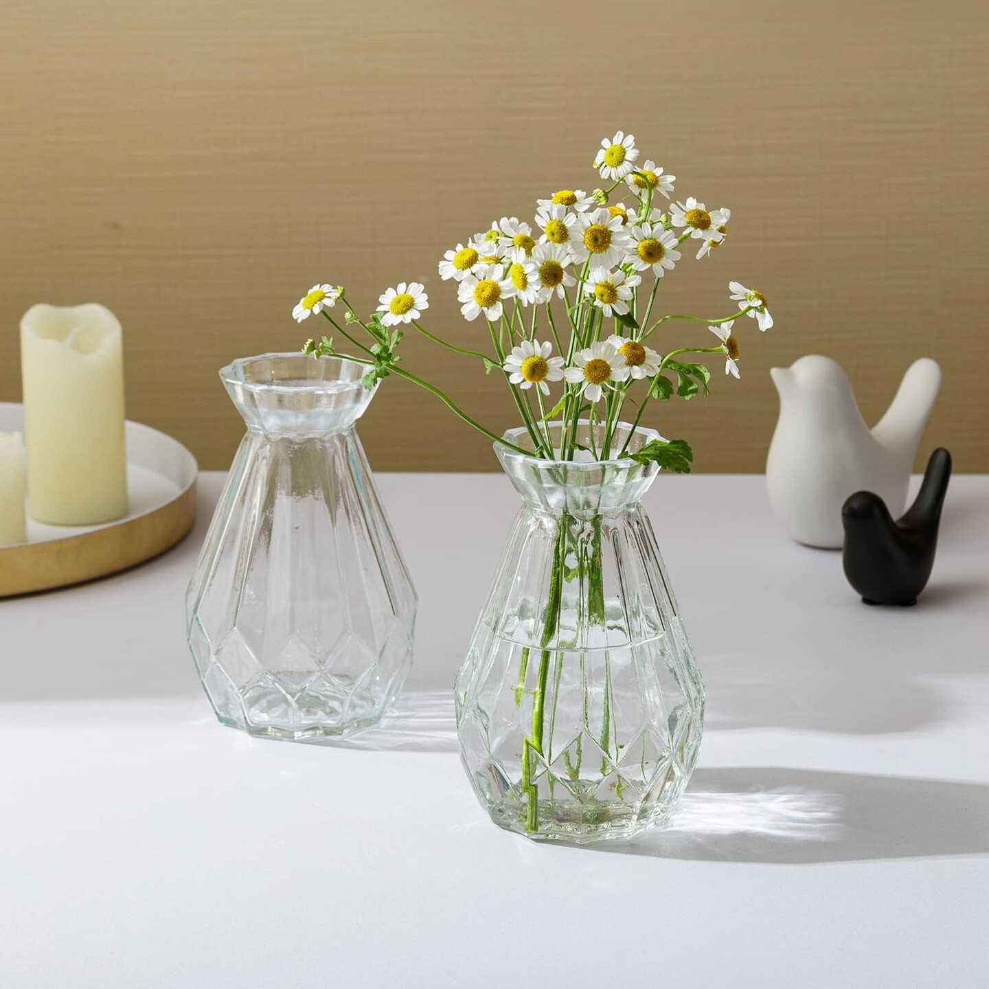 Small Glass Bud Vase, 5 Inch Decorative Flower Vases, Mini Vintage Style Centerpiece Vases with Diamond Faceted Design, Set of 2