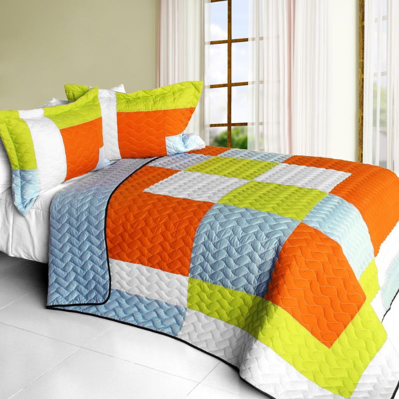 3-Piece Full/Queen Quilt Set with Geometric Patchwork and Soft Vermicelli Quilting