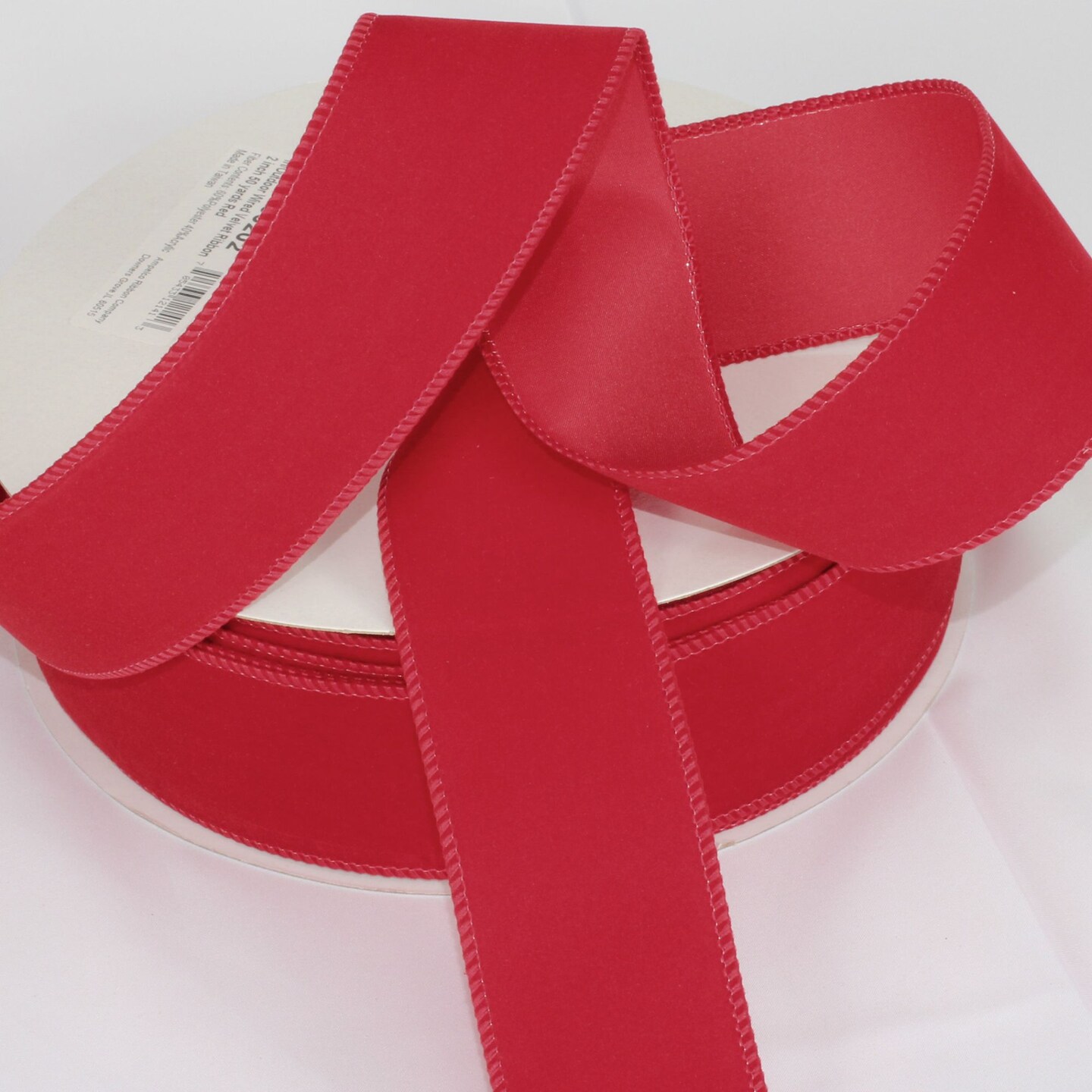 The Ribbon People Versatile Velvet Red Indoor/Outdoor Wired Craft ...