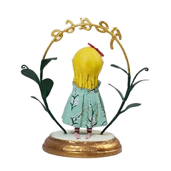 Lori Mitchell Christmas Collection: Praying for Peace Figurine