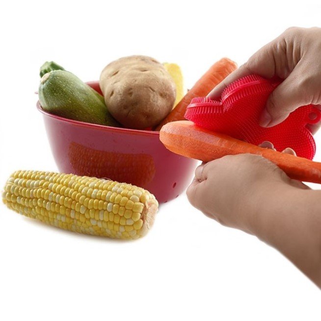 Norpro Silicone Dish Scrubbing Sponge / Vegetable Scrubber Brush - Red Flower Shaped