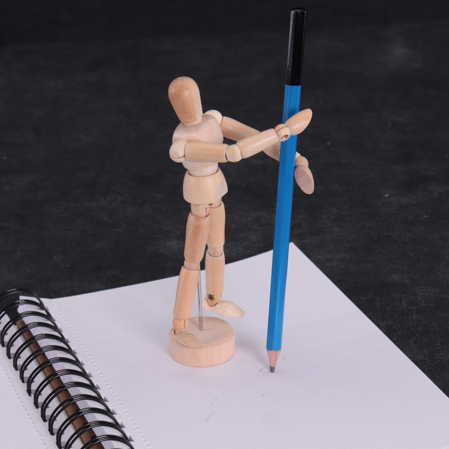 Wood Artist Drawing Manikin Articulated Mannequin with Base and Flexible Body - Perfect For Drawing the Human Figure (5&#x22; Male)