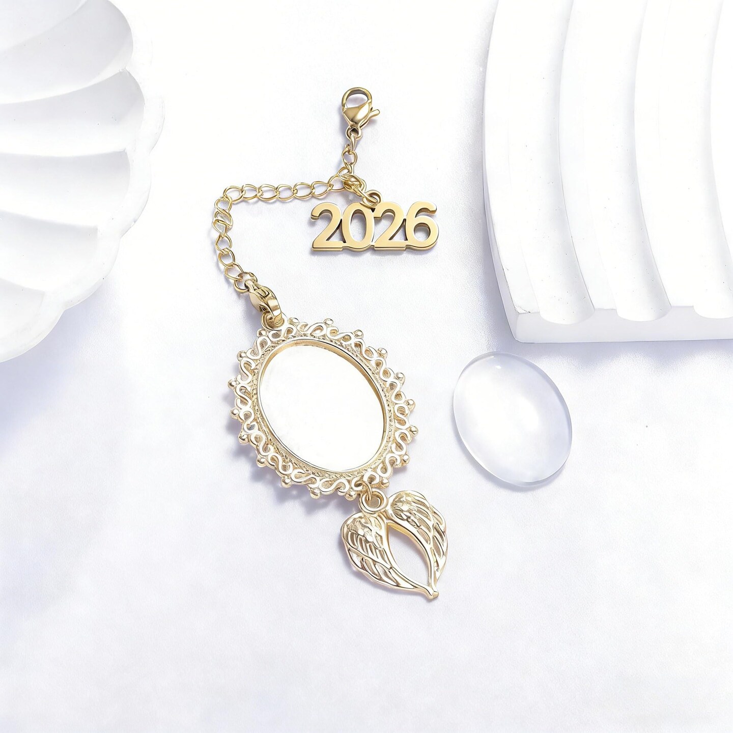 Graduate Memorial Photo Charm Tassel Memorial Charm Class of 2026 Graduation 2026 DIY in Memory Mortarboard Decoration for Cap and Gown Ceremony Charms (gold heart tassel)