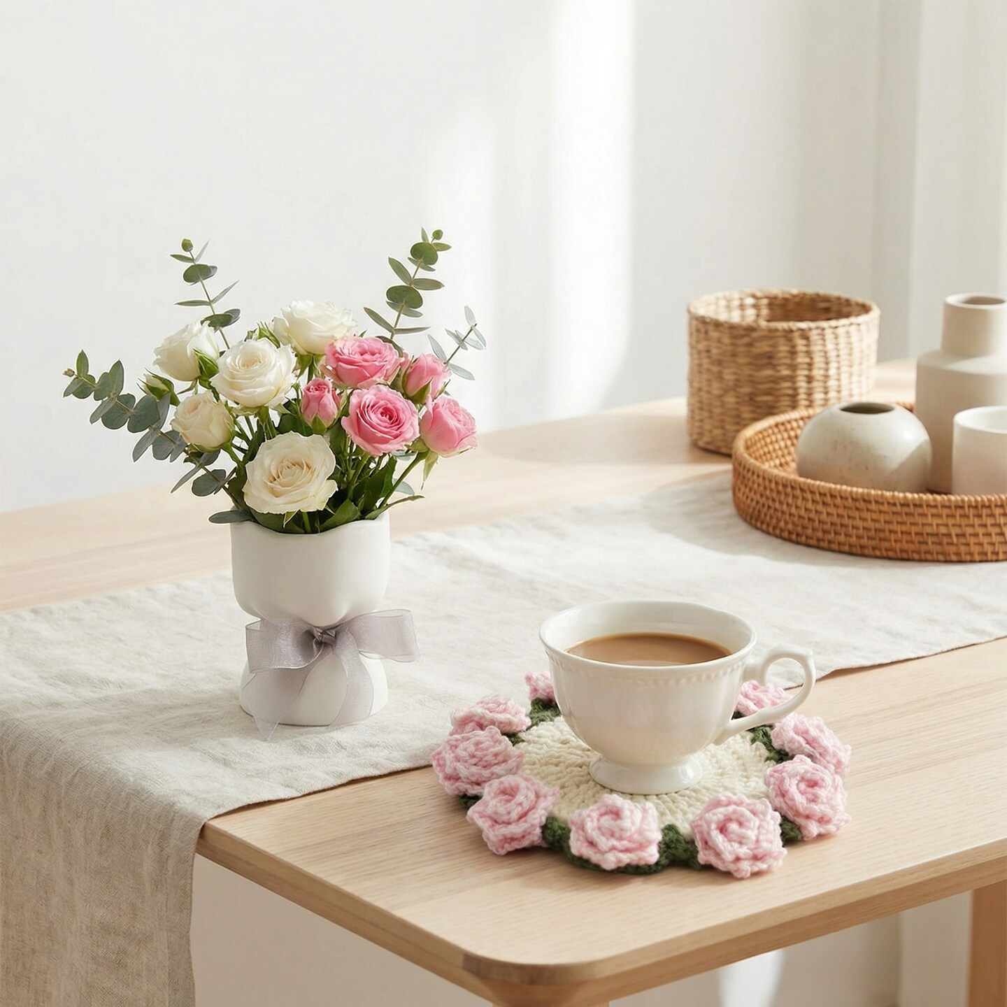 Crochet Flower Coaster Set with 3D Print Vase | Foldable Floral