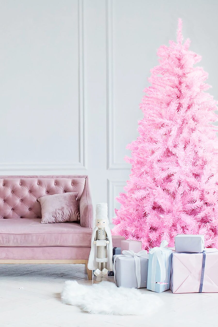 Light Pink Norway Pine Christmas Tree 6ft PVC/Metal Hinged Branches and Heavy Duty Stand
