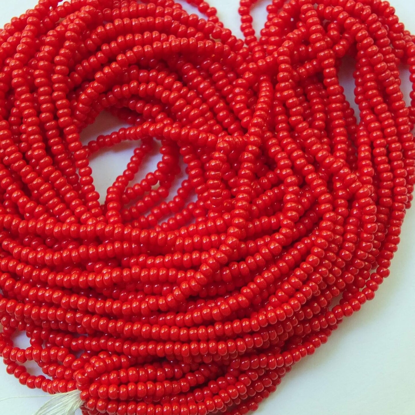 Seed Beads 10/0 Czech Opaque Red (one Hank Pack) Glass Preciosa