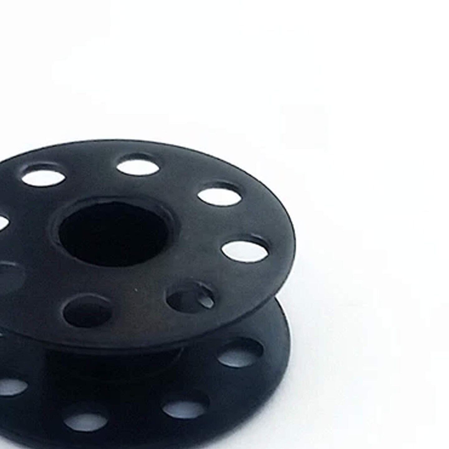 Metal Bobbins for Single Needle Industrial Sewing Machines #270010 Heavy Duty Steel Design