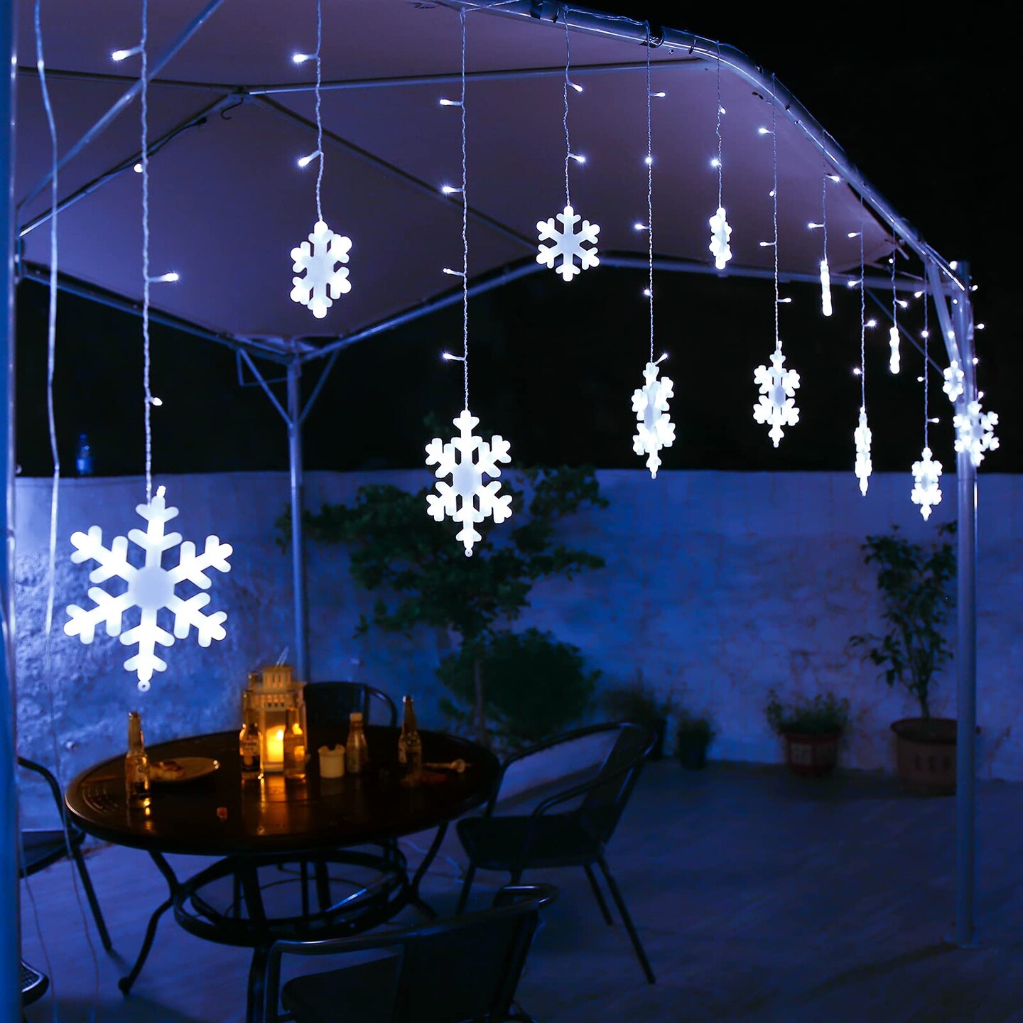 Christmas Snowflake Lights Outdoor, 17.22ft 264 LED Snowflake Icicle Lights with 22 Drops, Connectable, 8 Modes Waterproof White Christmas Light for Curtain, Eaves, Window, Xmas Decorations