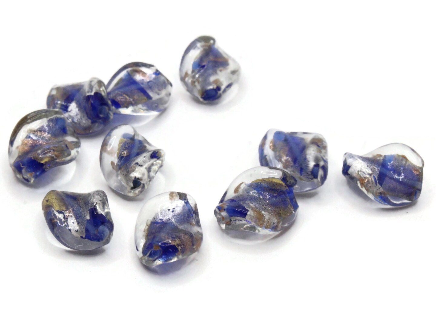 10 15mm Blue and Silver Lampwork Glass Flat Oval Twist Beads