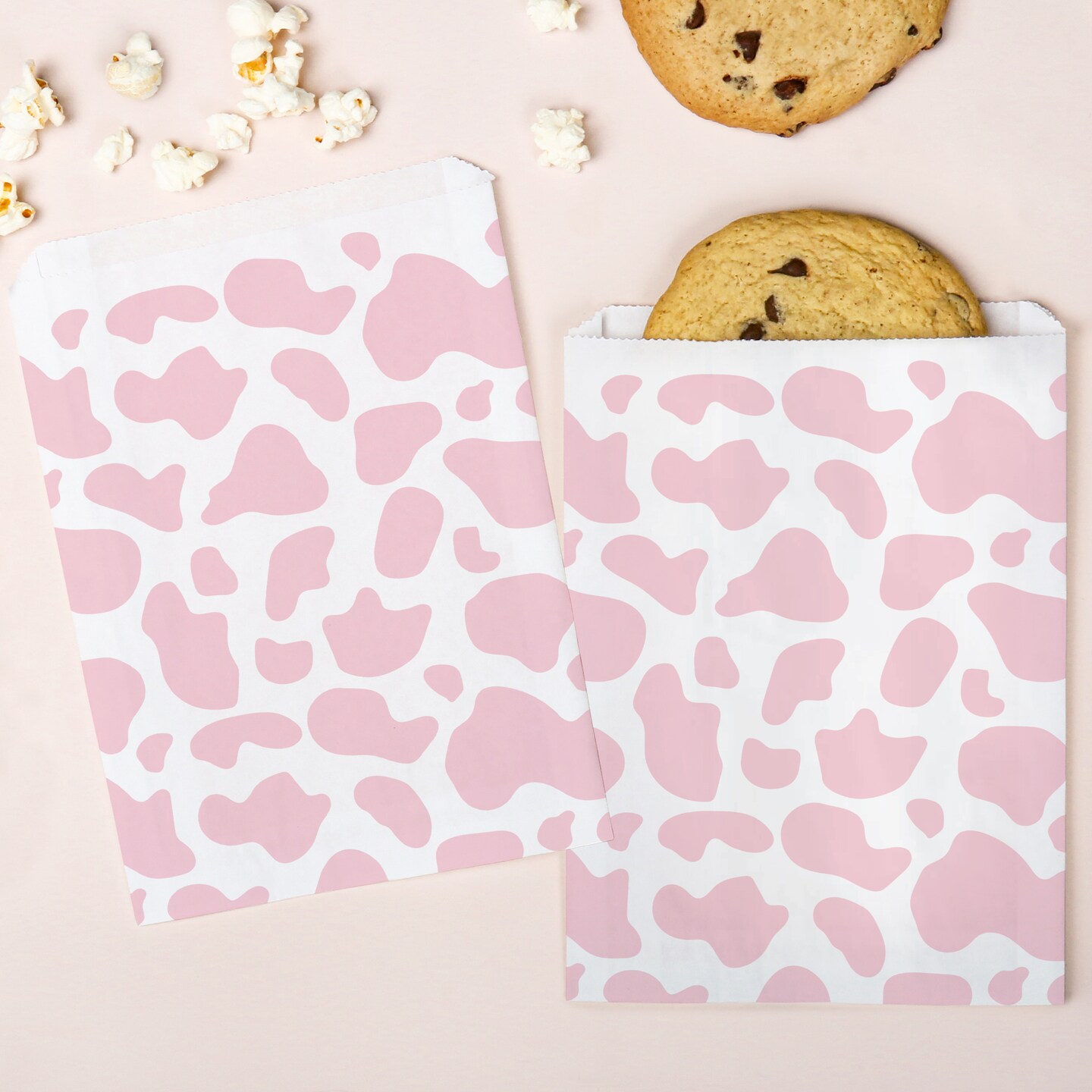 Big Dot of Happiness Pink Cow Print Rodeo Cowgirl Paper Treat Bags, Western Party Candy Bags, Greaseproof White Paper Sandwich Cookie Bags - 25 Count