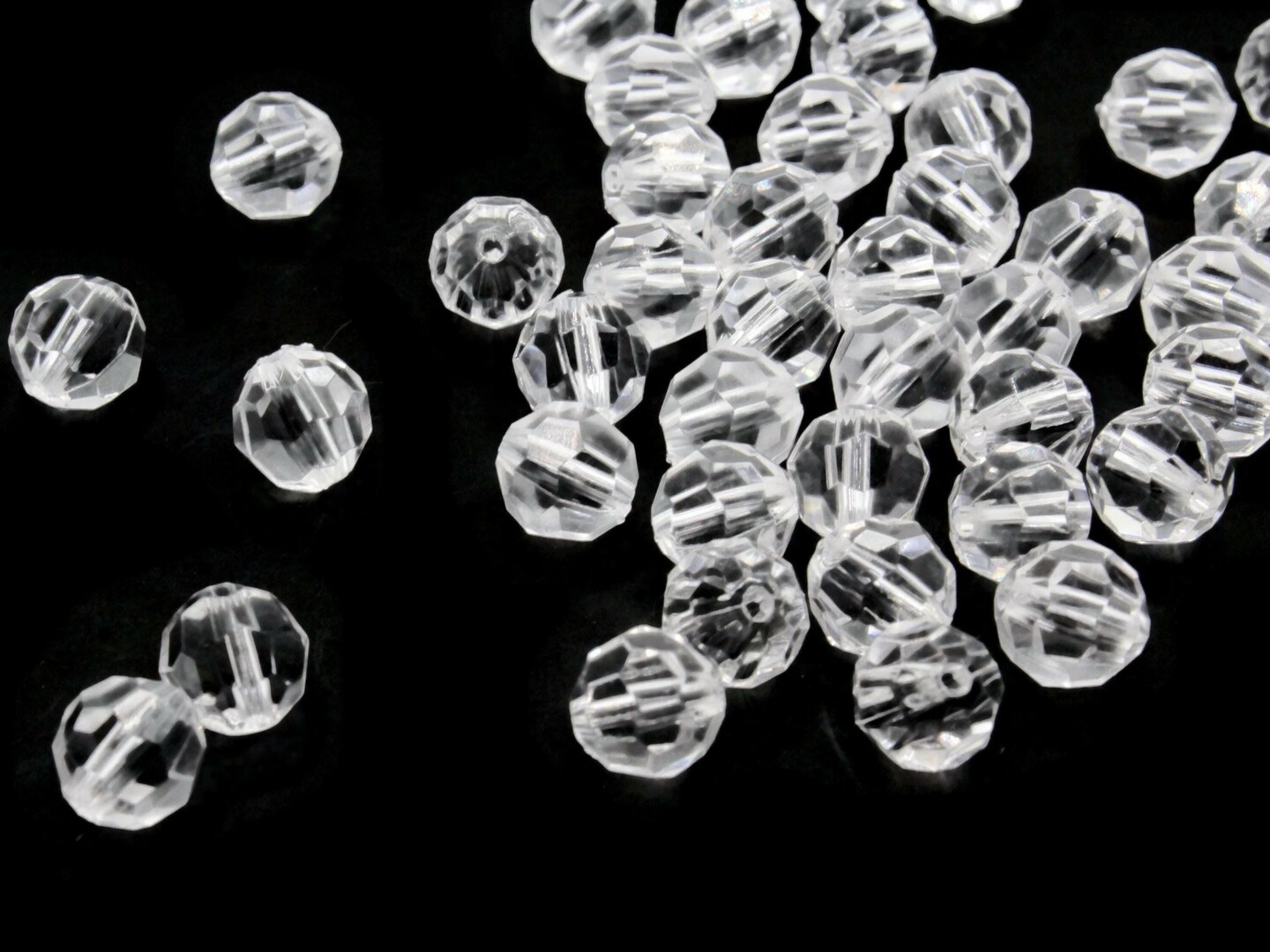 50 8mm Clear Faceted Round Vintage Lucite Beads