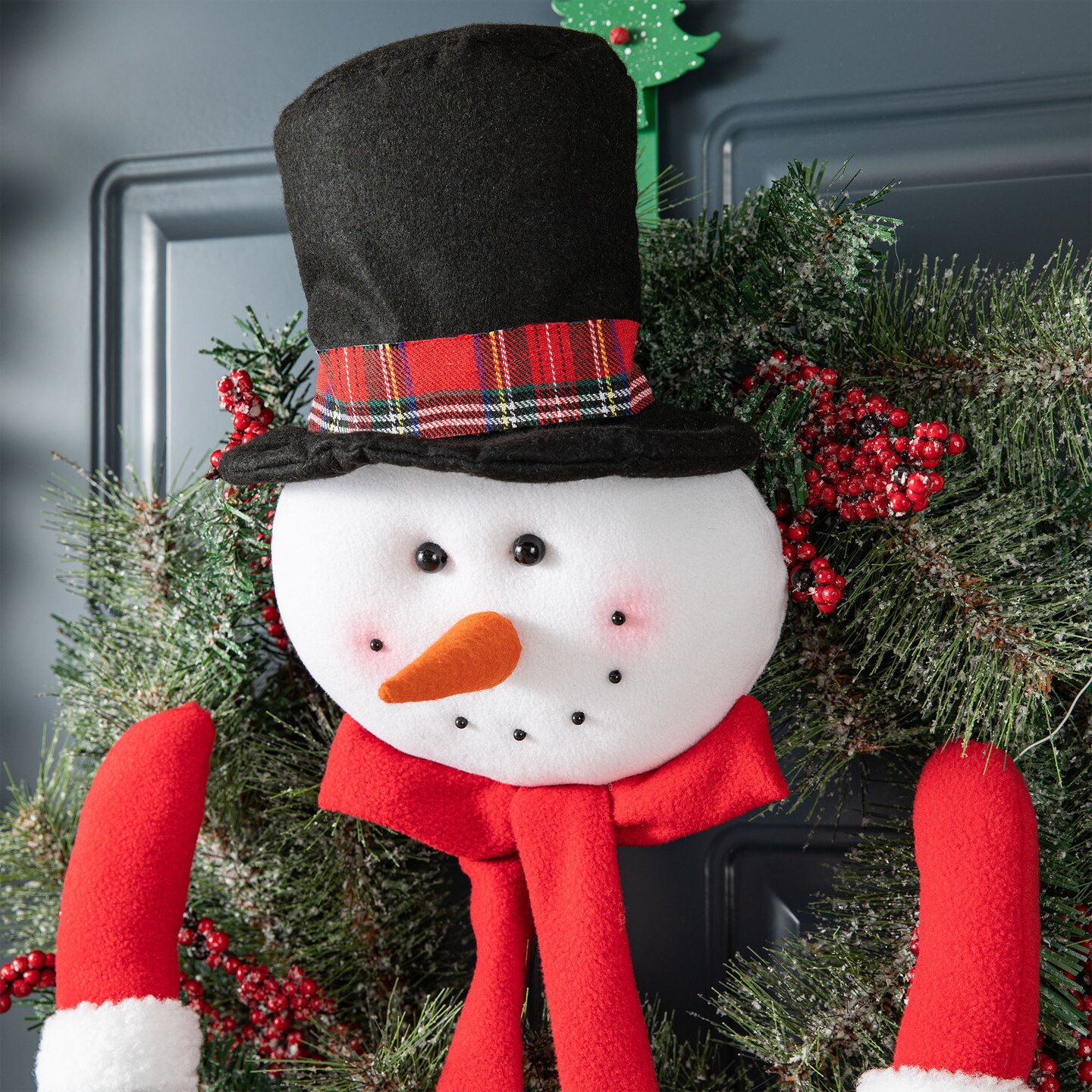 24&#x22;D Christmas Flocked Pine Needle &#x26; Berry Wreath with matched 20&#x201C;H Christmas Fabric Snowman Ornament Sets