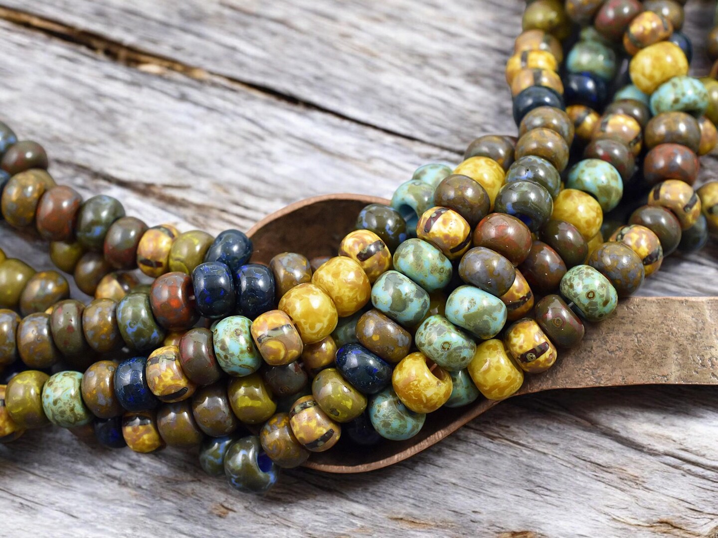 33/0 Aged Caribbean Striped Picasso Seed Bead Mix (9" Strand)