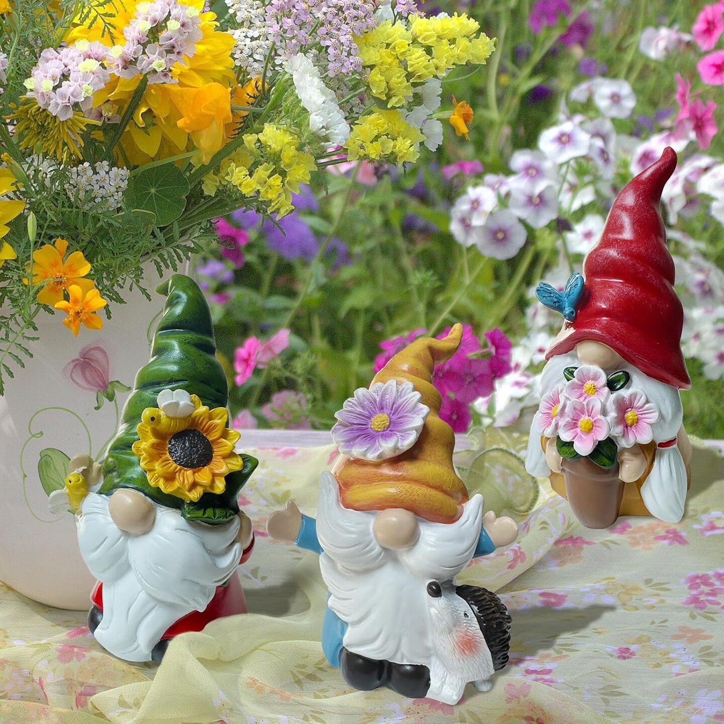 Spring Gnome Decorations Flower Gnomes Ornaments Decor Gifts, Set of 3 Summer Gnomes Figurines Spring Gnomes for Garden Decor Spring Sculptures Gift for Outdoor Decor (Multicolor)