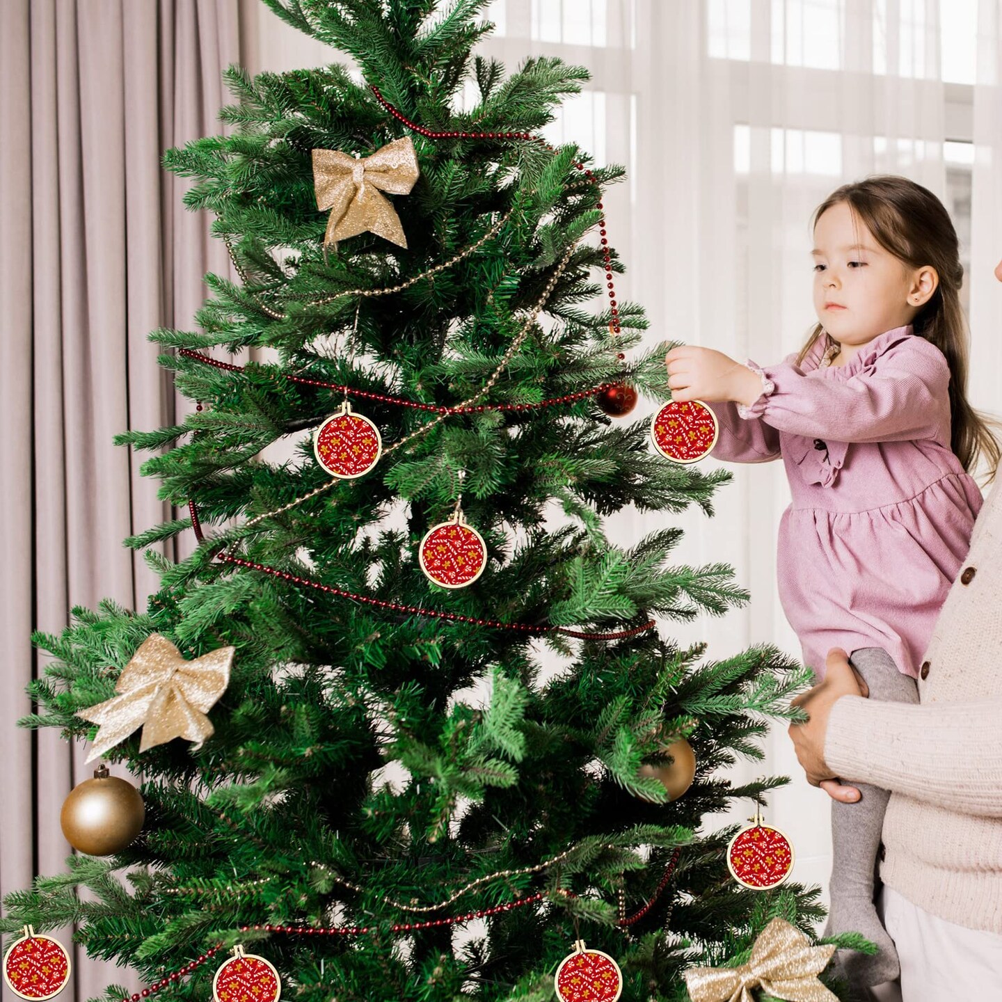 Mini Embroidery Hoops Adjustable Wooden Circle Cross Stitch Hoop Ring Bulk Round Embroidery for Art Craft Handy Sewing and Decoration(20 Pieces,2.2 x 2 Inch)