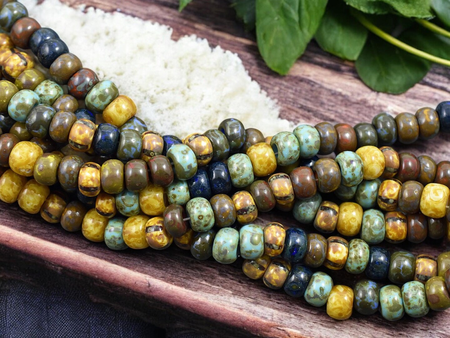 33/0 Aged Caribbean Striped Picasso Seed Bead Mix (9" Strand)
