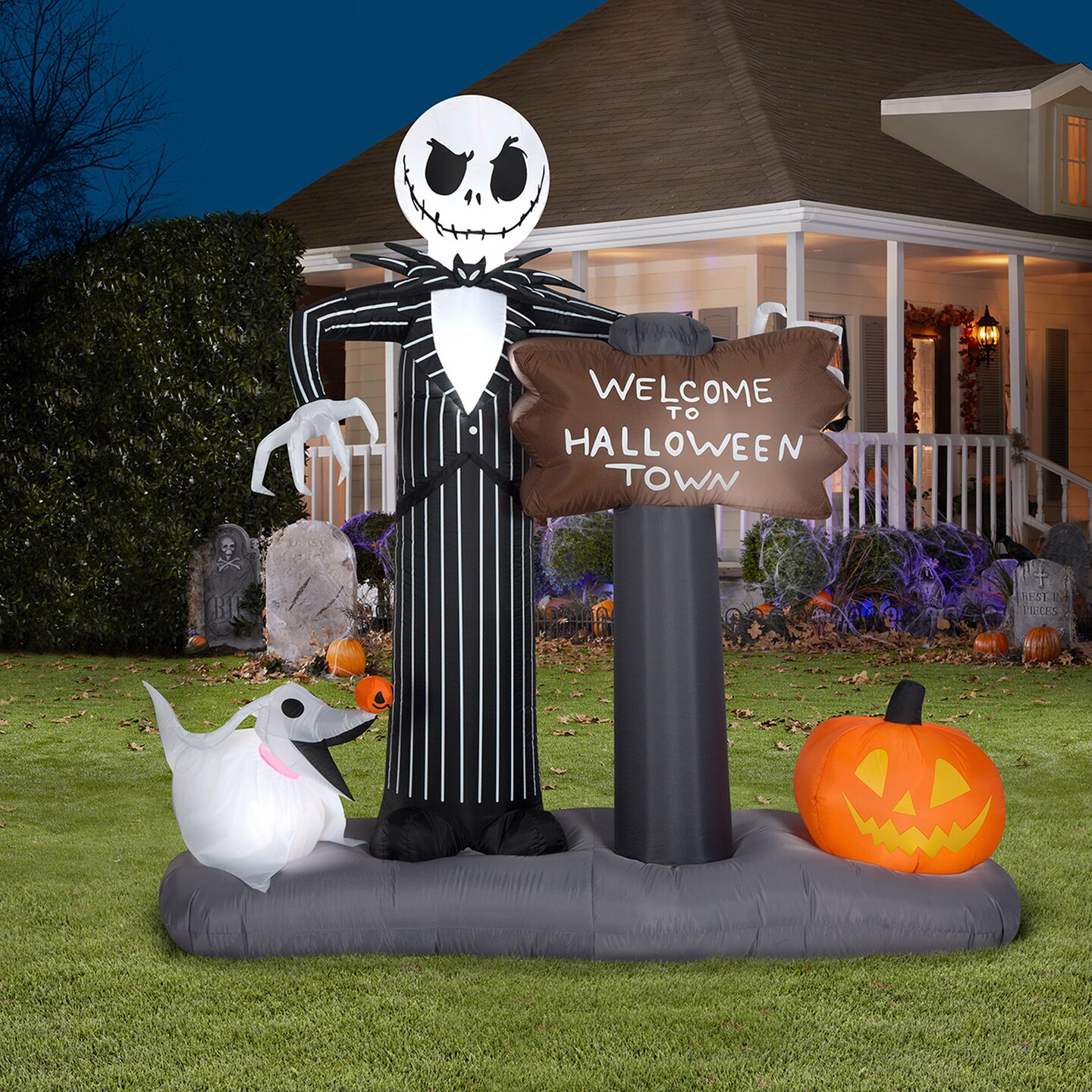6' Gemmy Airblown Inflatable Jack Skellington & Zero "Welcome To Halloween Town" Sign Yard Decoration 223089