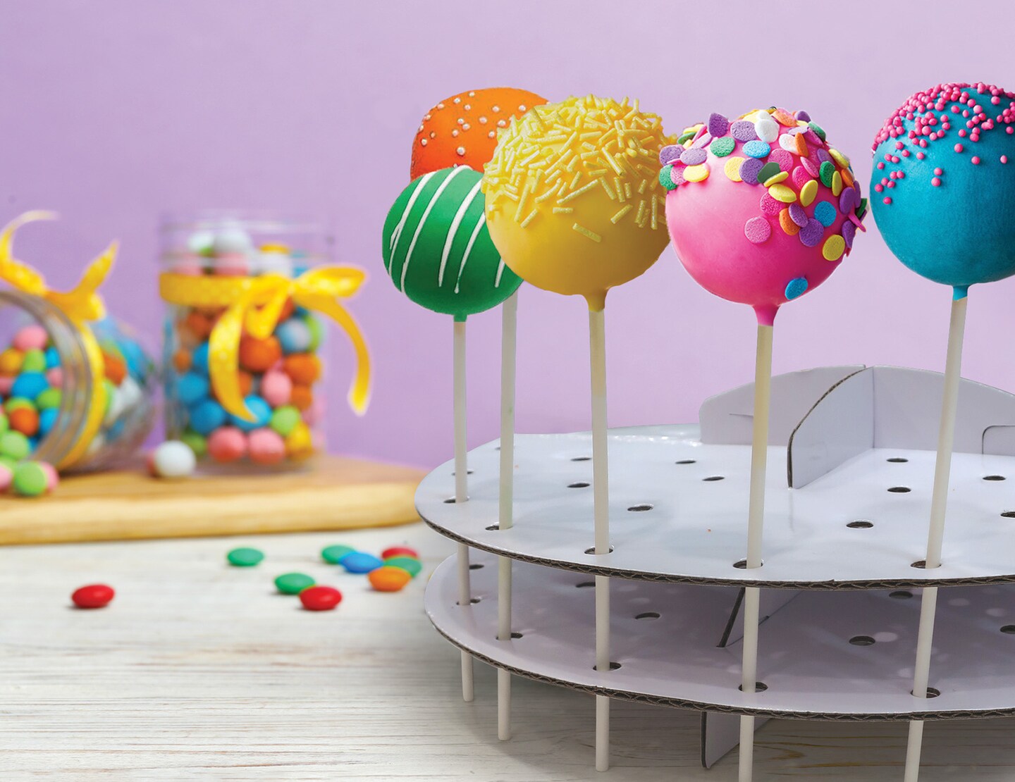Sntieecr 35 Holes Rainbow Wooden Cake Pop Stand Lollipop Holder for Dessert  Table Cake Pop Display Stand for Birthday Parties Weddings Baby Showers  Anniversaries : Amazon.in: Home & Kitchen