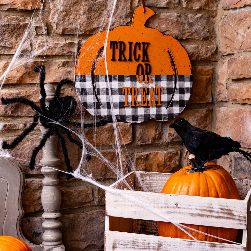18 in. Unfinished Wooden Carriage Pumpkin