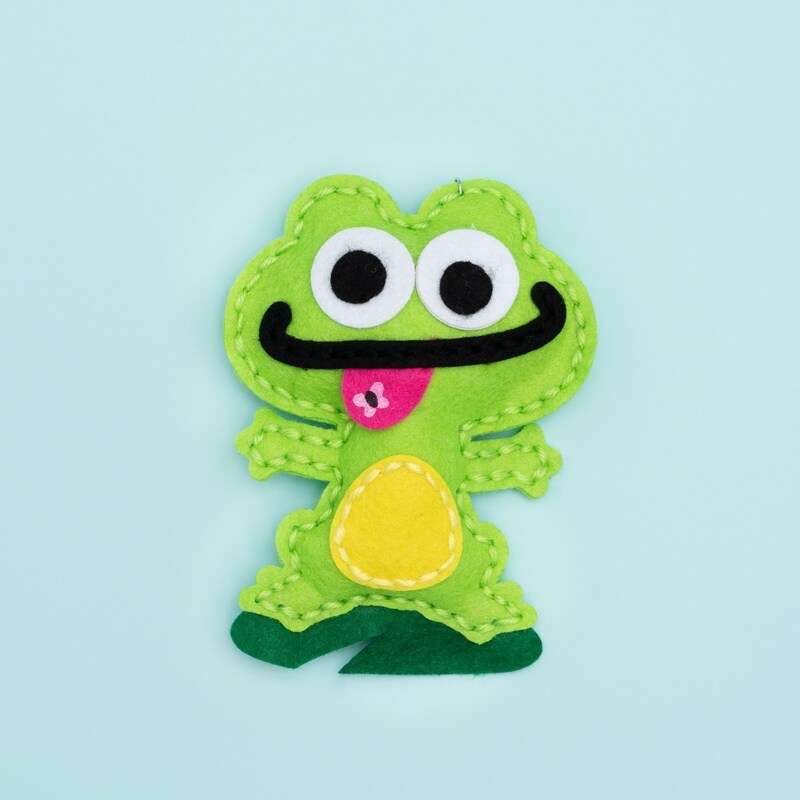 Frog Felt Keychain Kit - Sew Cute - Colorbo&#x308;k