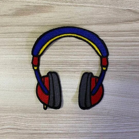 &#x22;Headphone&#x22; Music Lovers Iron On Embroidered Patch, Hip Hop Patch, Small Patch, Size 4&#x22; inches, 1 pc