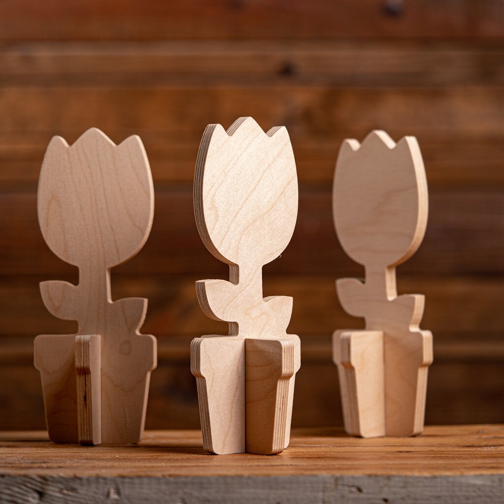 10 in. Unfinished Wooden Slotted Tulip Set of 3