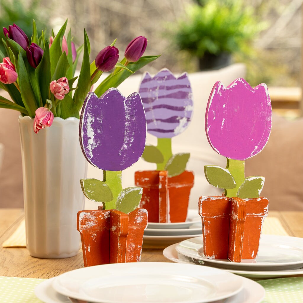 10 in. Unfinished Wooden Slotted Tulip Set of 3