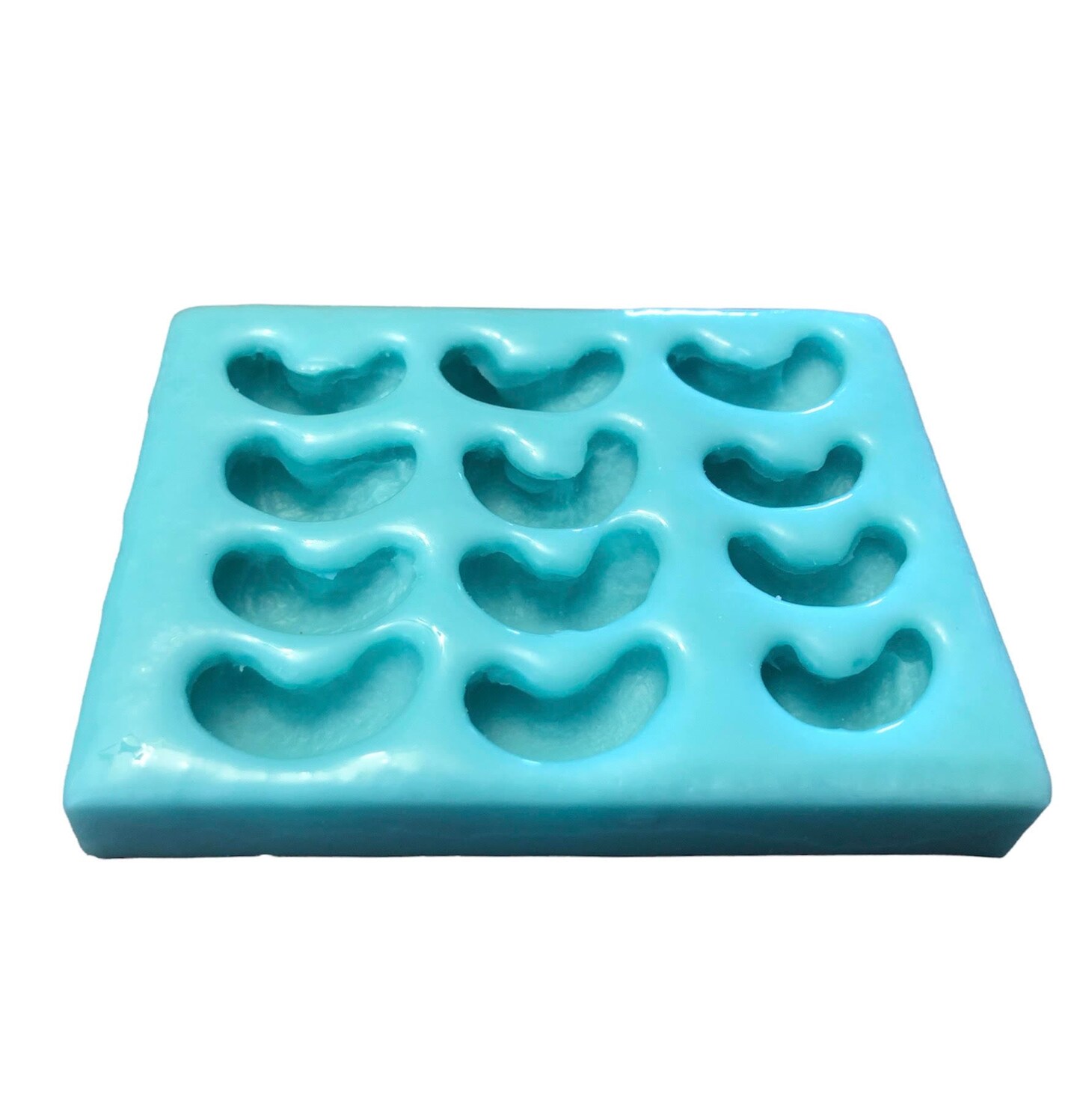 12pc Cashews Silicone Mold| Realistic Peanuts| Food Shaped Mold| Candle| Soap | Embeds. Mold for wax| resin|Cla