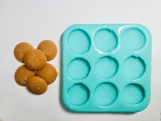 9pc Full Size Vanilla Wafer Type Cookie Silicone Mold. Realistic Food Shape Mold, For Wax | Embed | Soap | Resin Castings