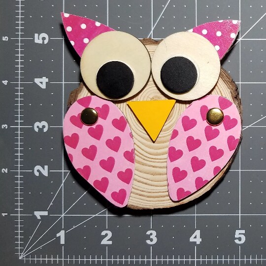 Ink and Trinket Kids Valentine&#x27;s Day Owl Party Favor, Individually Packaged Valentine&#x27;s Day Craft for Kids