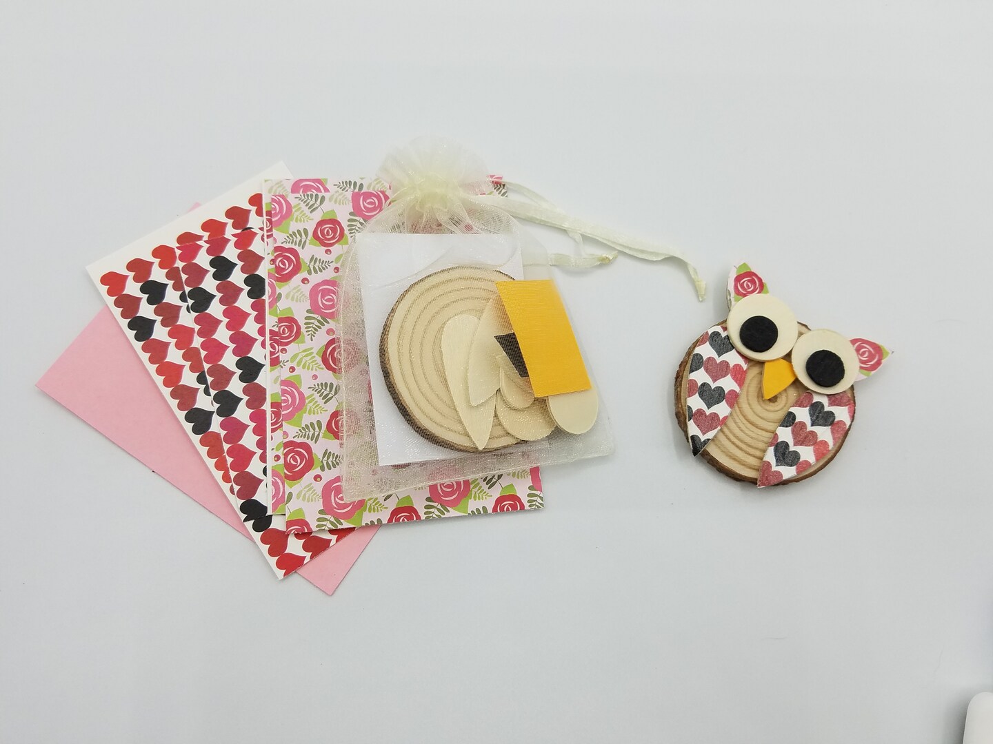 Ink and Trinket Kids Valentine's Day Owl Decoupage Craft Kit, Natural Wood