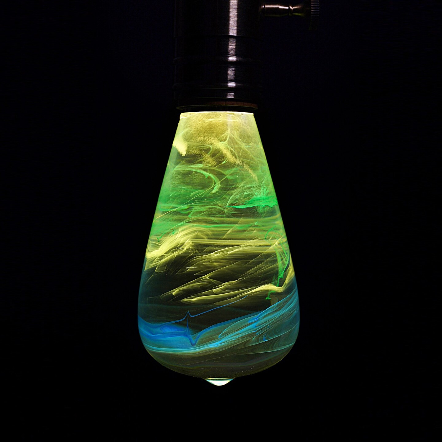 Creative Alice LED Light Bulb