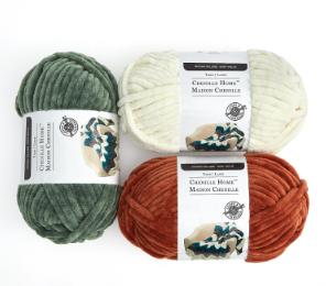 Loops Boucles Loops & Threads Yarn 16.4 yds each Color Sea Salt Lot of 2