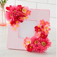 Mother's Day floral frame with artificial flowers - DIY Project
