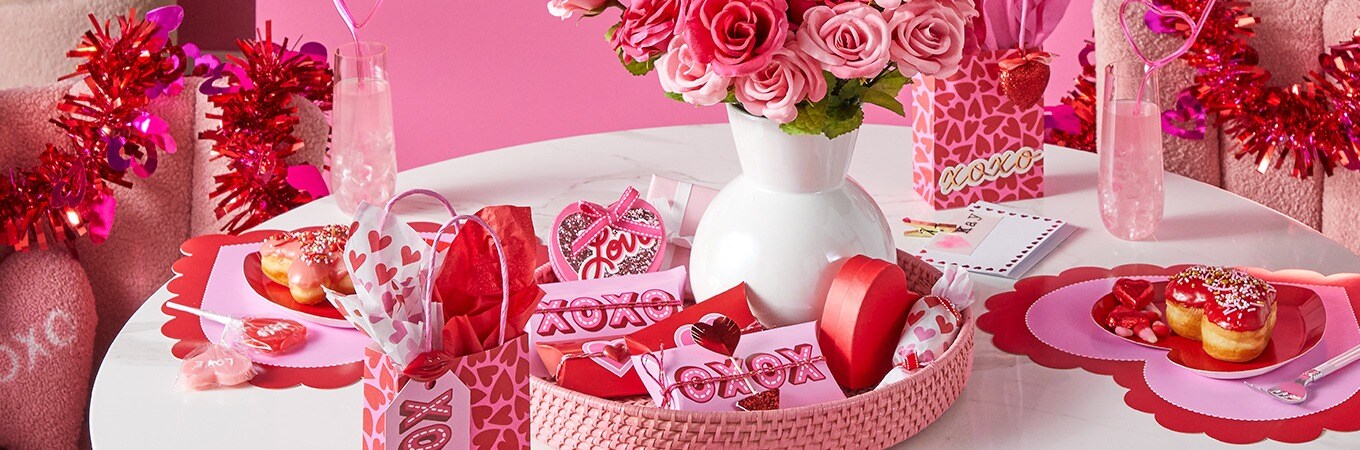 Celebrate Valentine's Day Together Heart Vase Filler 25-piece Set  Valentines  day decorations, Valentines, Valentine's day printables