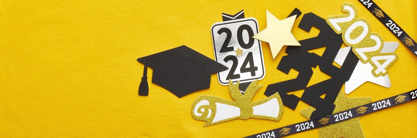 2024 Graduation Papercrafts