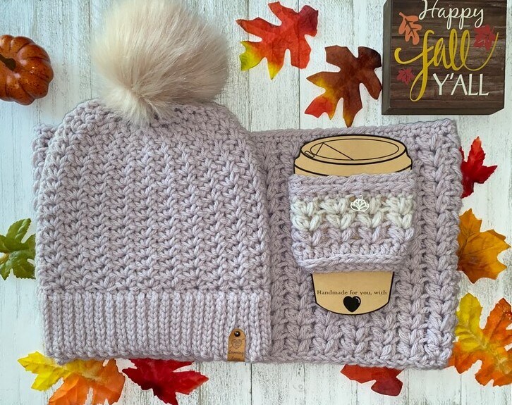 knit beanie and mug warmer