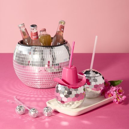 party favor straws, cups, and more