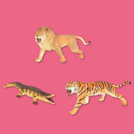 Safari animal figurines