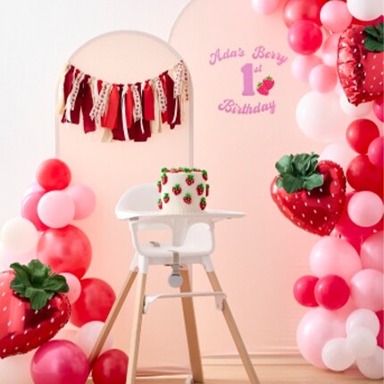 MIK-Card-Party-Berry-1st-Bday-Scene.jpg