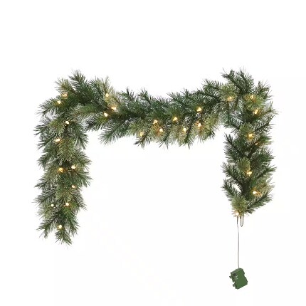 Pre-Lit Garland