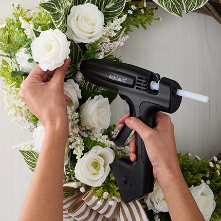 Glue gun & glue sticks