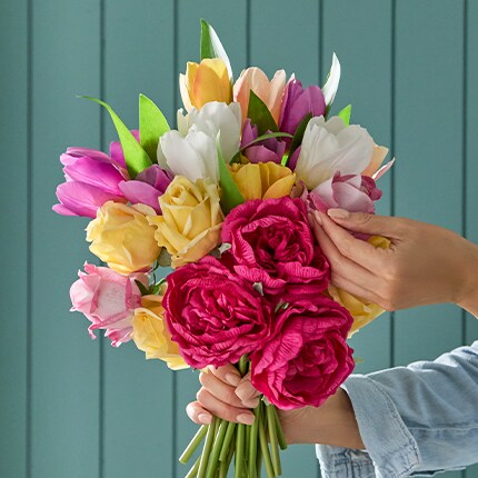 Floral stems & bushes bouquet