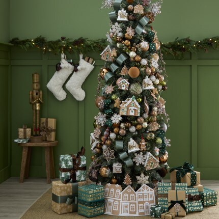 A Christmas tree with presents