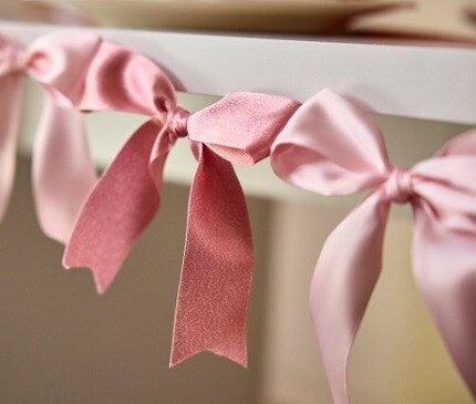 pink bow garland