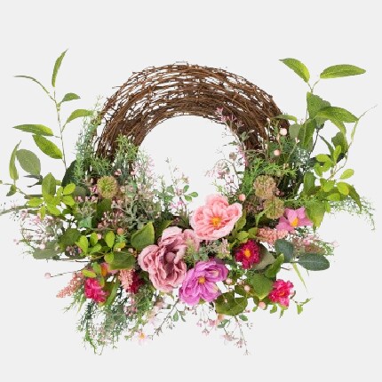 bouquet of faux flowers
