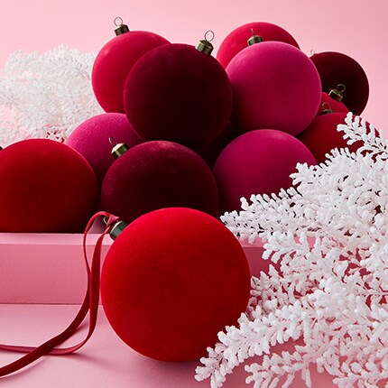 Christmas Flocked Ornaments Showing Flocked Red And Pink Ball Ornaments christmas-flocked-ornaments-showing-flocked-red-and-pink-ball-ornaments